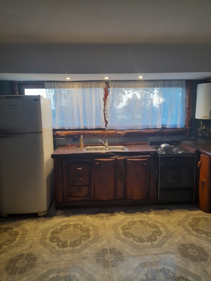 RETASADO OPORTUNIDAD ! GRAN CASA EN SIERRA DE LOS PADRES CON PILETA