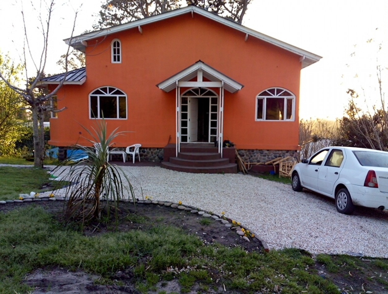 RETASADO OPORTUNIDAD ! GRAN CASA EN SIERRA DE LOS PADRES CON PILETA