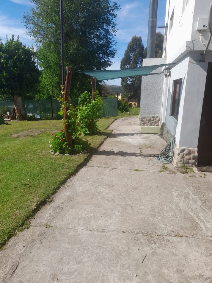 RETASADO OPORTUNIDAD ! GRAN CASA EN SIERRA DE LOS PADRES CON PILETA