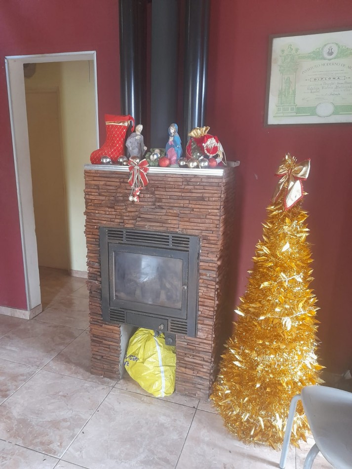 RETASADO OPORTUNIDAD ! GRAN CASA EN SIERRA DE LOS PADRES CON PILETA