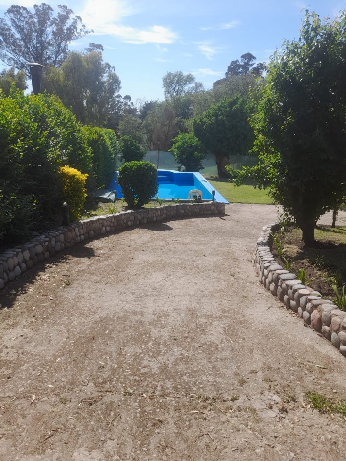 RETASADO OPORTUNIDAD ! GRAN CASA EN SIERRA DE LOS PADRES CON PILETA