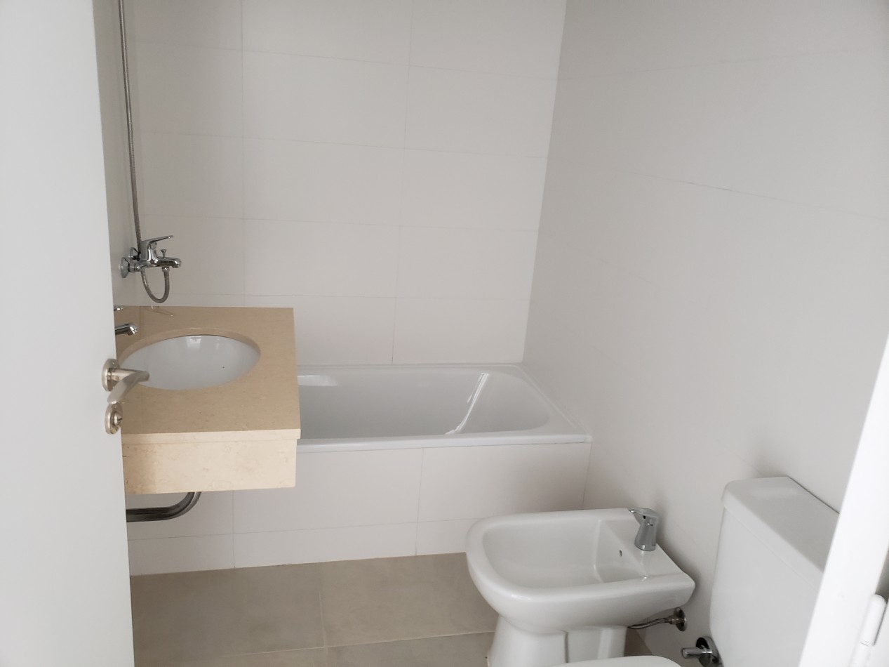 Exclusivo complejo de 2 edificios de categoria - Alquiler y Venta unidades de 1,2 3 y 4 ambientes c/ dependencia de servicio