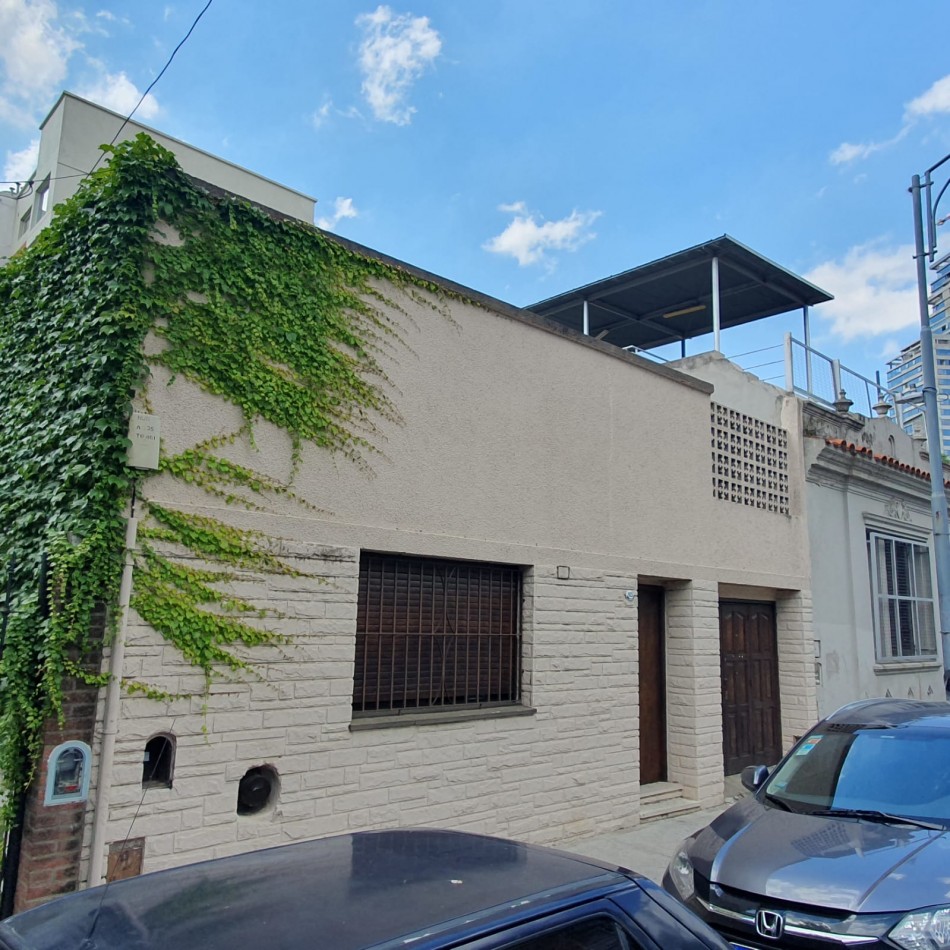 Casa a reacondicionar en Nuñez
