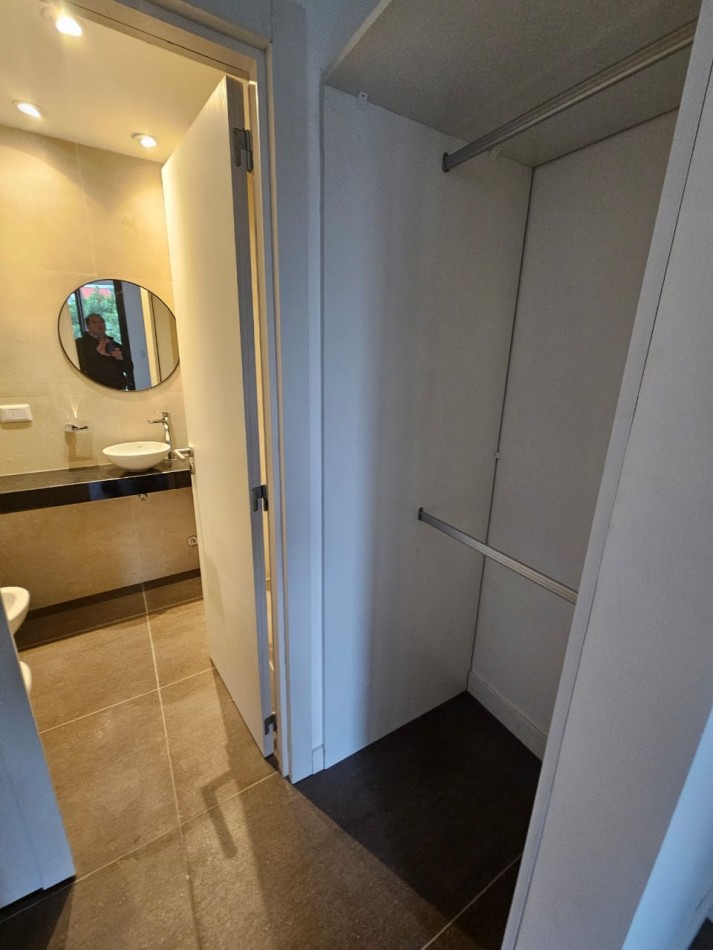 Hermoso 2 ambientes a estrenar con toilette de recepcion y dormitorio en suite con vestidor