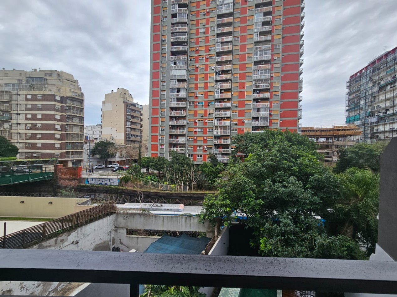 Hermoso 2 ambientes a estrenar con toilette de recepcion y dormitorio en suite con vestidor