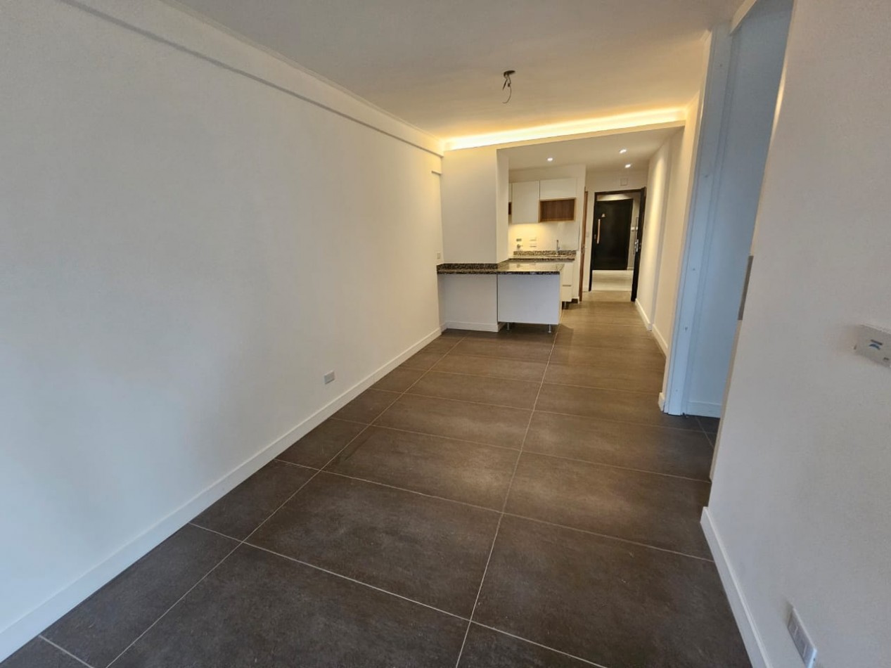 Hermoso 2 ambientes a estrenar con toilette de recepcion y dormitorio en suite con vestidor