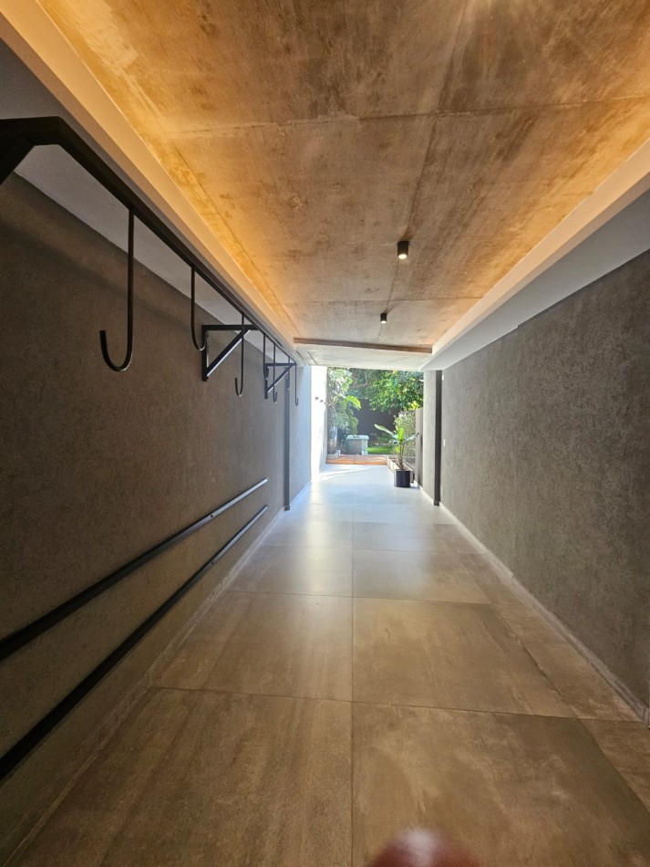 Hermoso 2 ambientes a estrenar con toilette de recepcion y dormitorio en suite con vestidor