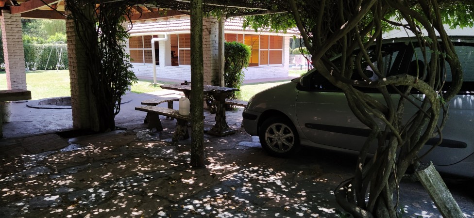 La Unión, Ezeiza, Importante Quinta sobre fracción de 4500m2 C/Pileta, cancha
