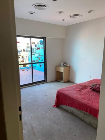 Venta excelente casa en 2 Plantas con 3 baños, fondo, jardín y cochera