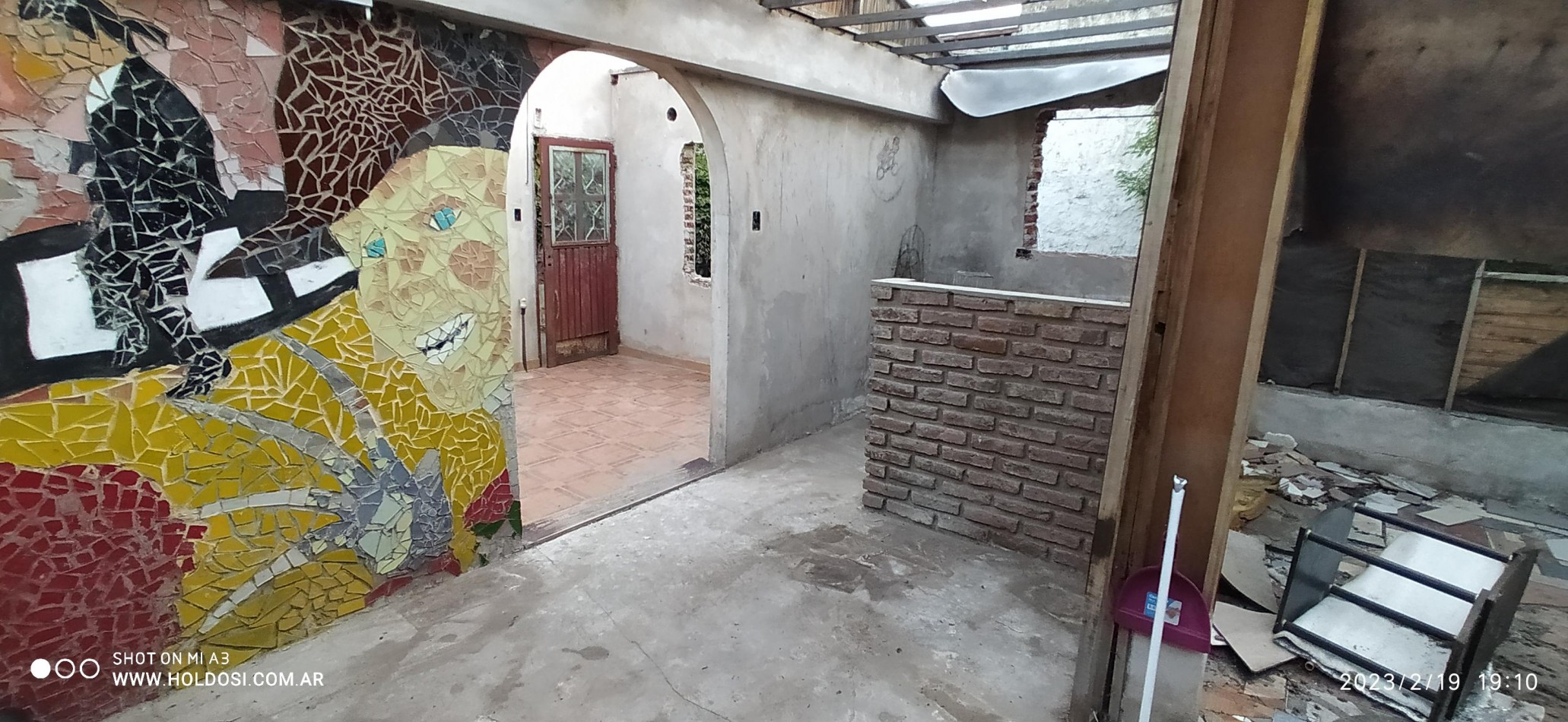 OPORTUNIDAD !!! Casa, lote 10x31, LOSA 4 amb. e/ auto, B° Sta. Lucia     