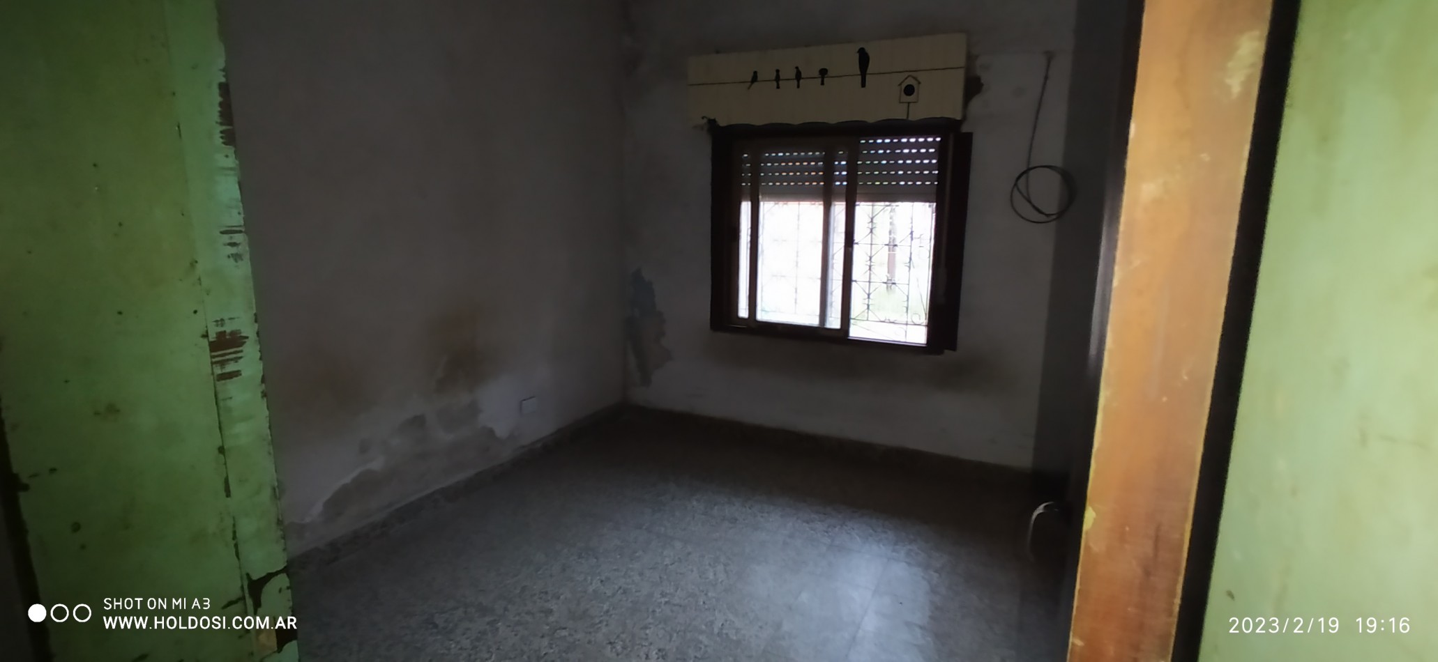 OPORTUNIDAD !!! Casa, lote 10x31, LOSA 4 amb. e/ auto, B° Sta. Lucia     