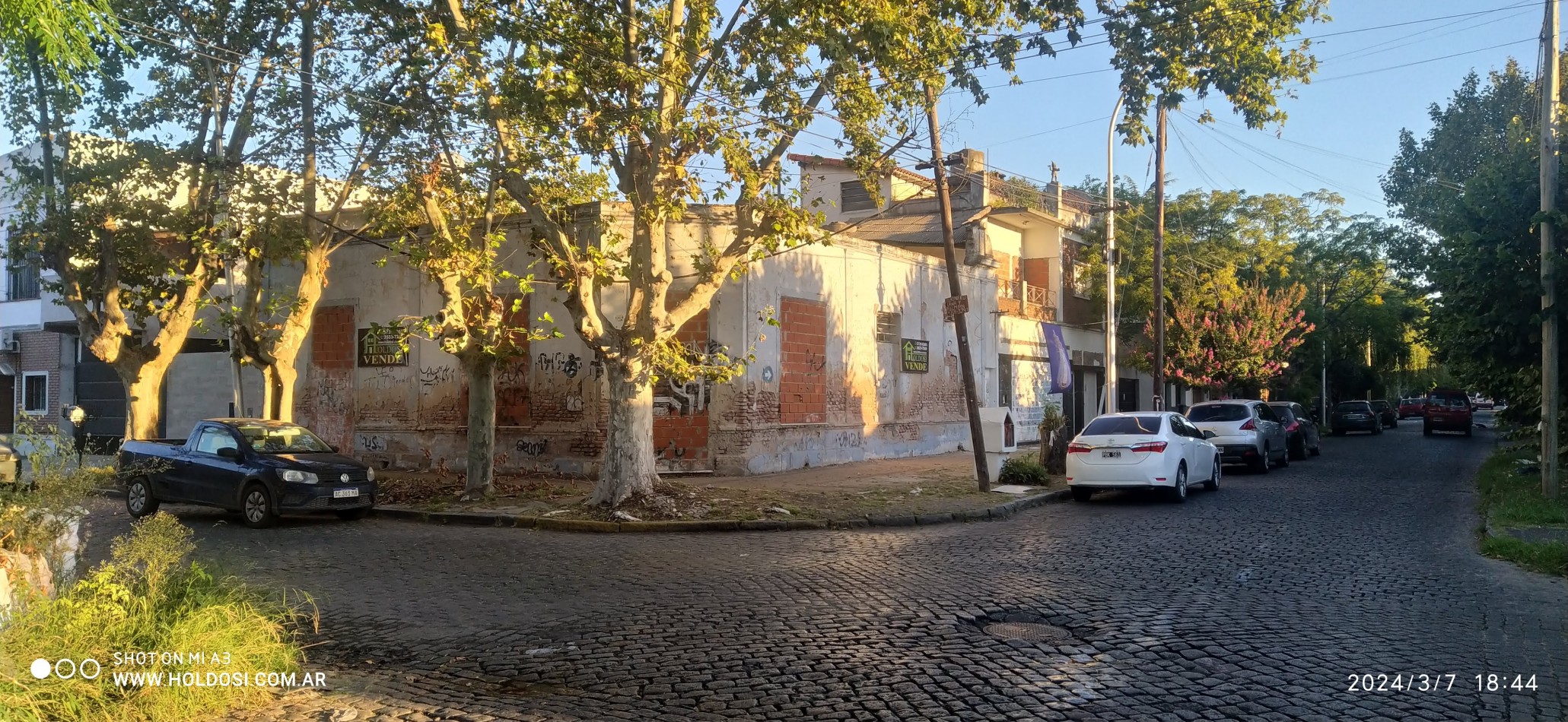 OPORTUNIDAD !!! IDEAL ENPRNDIMIENTO 282m2 EN ESQUINA (con casa a demoler)