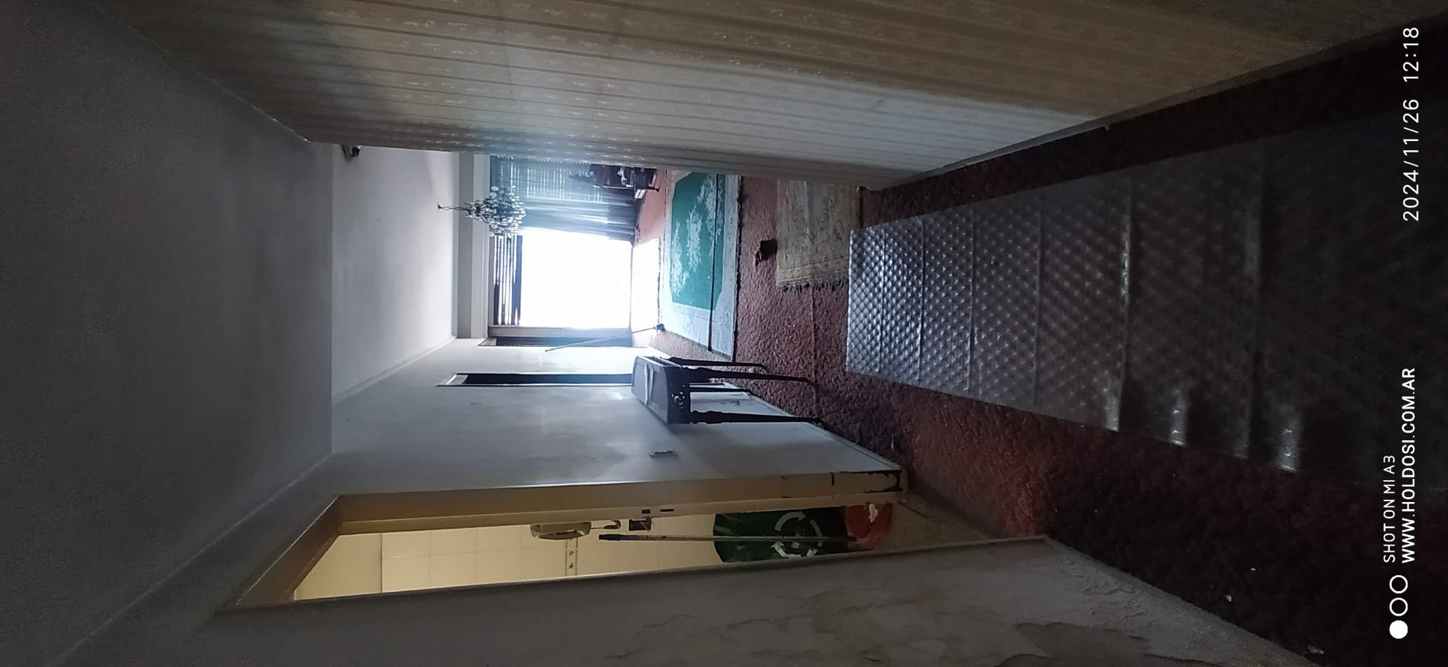 IMPORTANTE DEPARTAMENTO FLORESTA 5 ambientes y comedor diario o dependencia, 2 baños, 2 balcones.