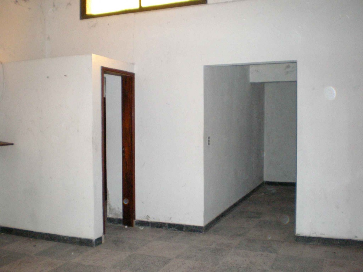 Gran Local Comercial en el centro