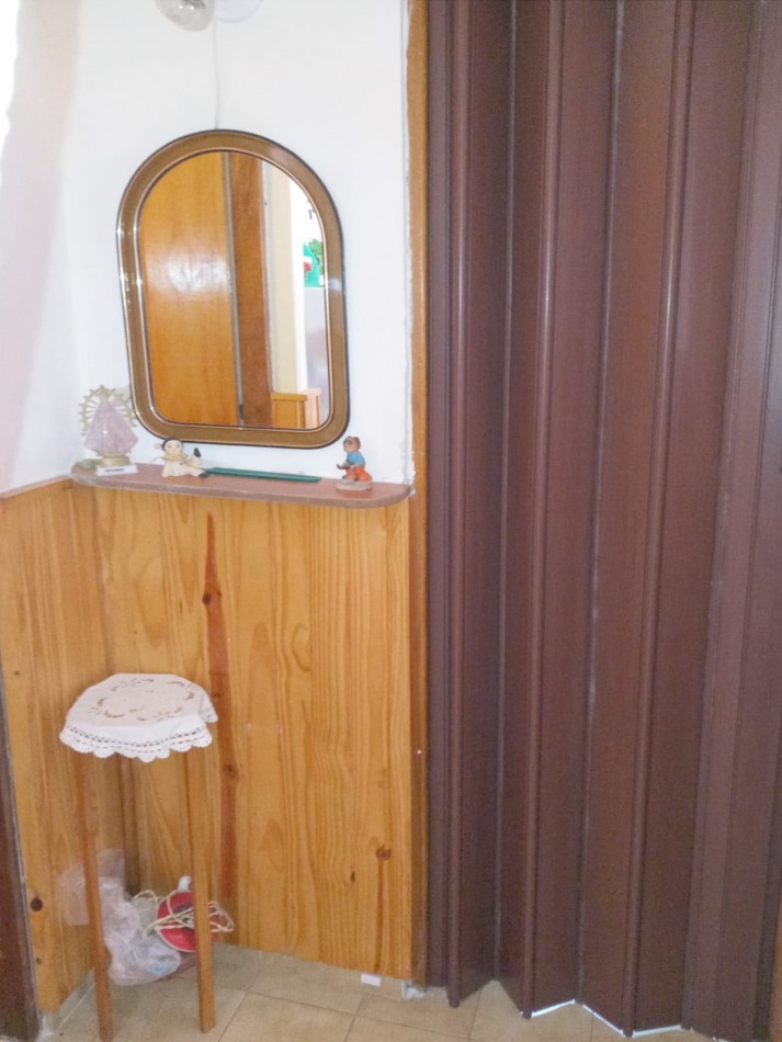Casa de 3 Amb con Depto. 