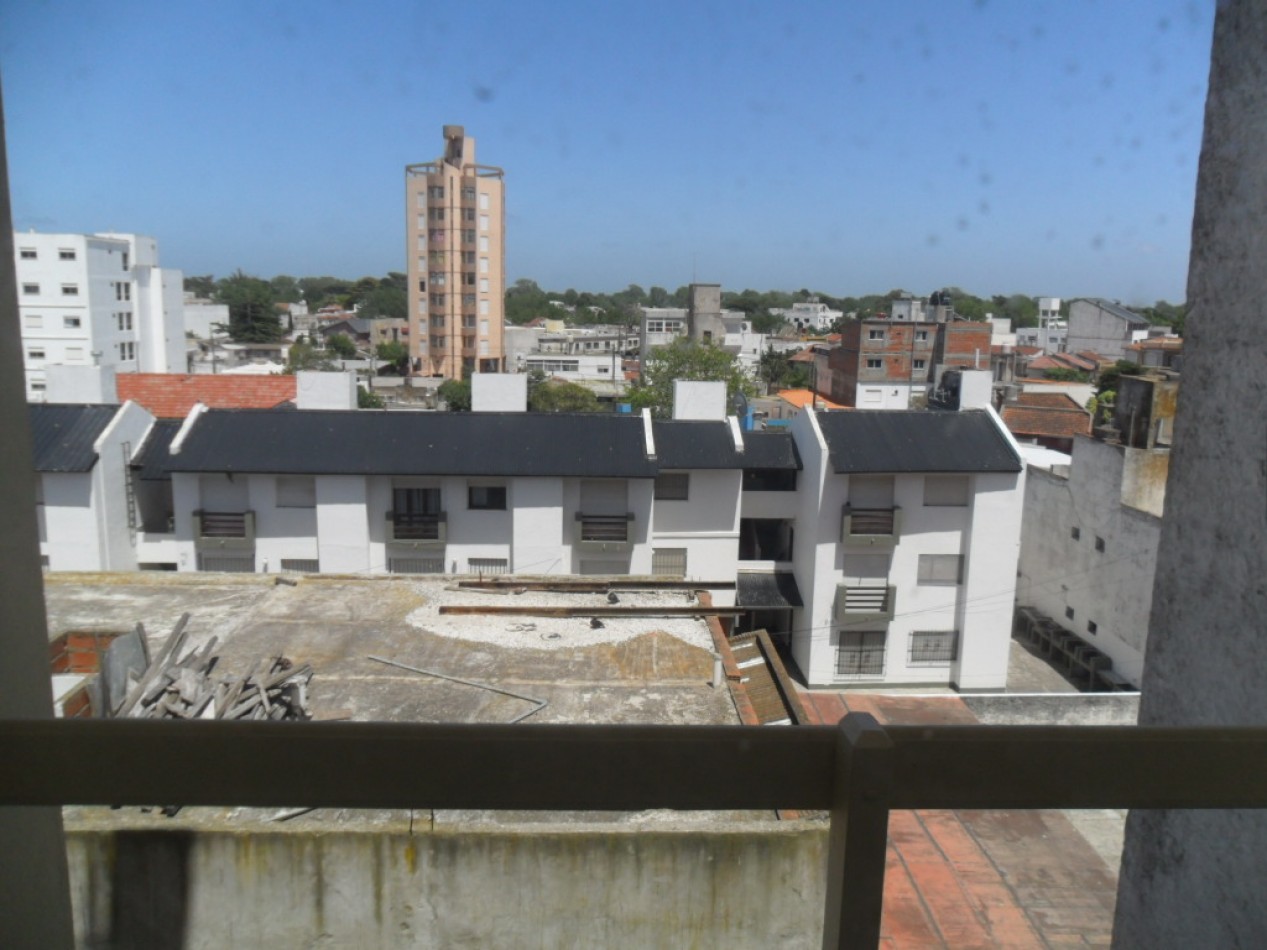 Depto 2 amb. Edificio Mar III 4to D