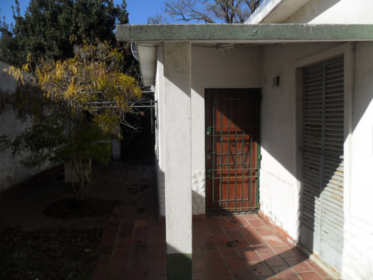 Casa con Depto. en Zona Norte