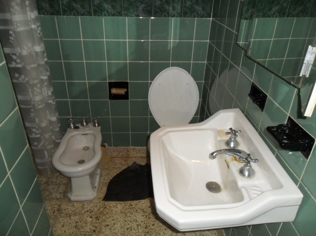 Casa con Depto. en Zona Norte