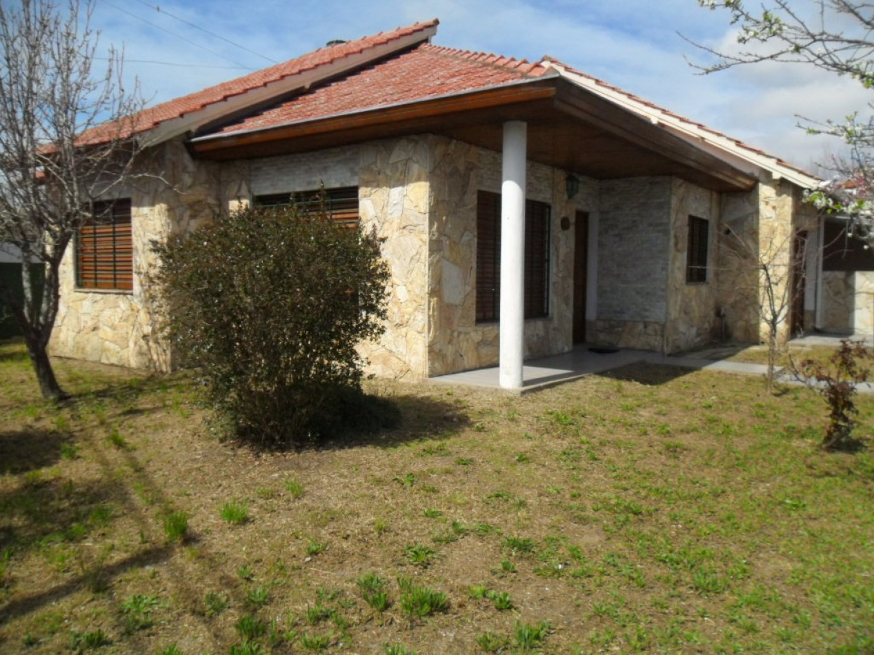 Chalet 5 Amb. en esquina centrico 
