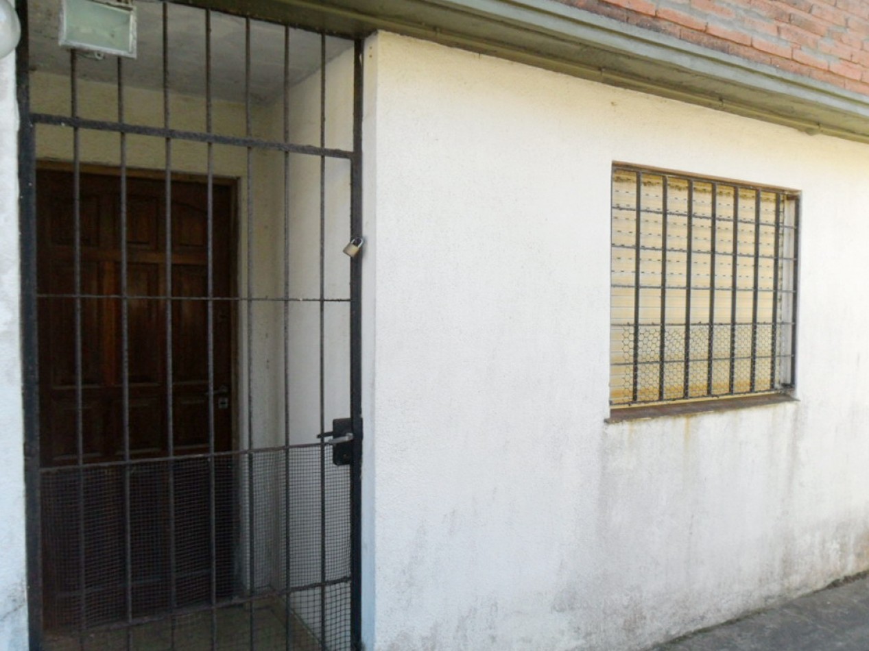Duplex  4 amb a 100 Mts del mar Barrio el Tala 