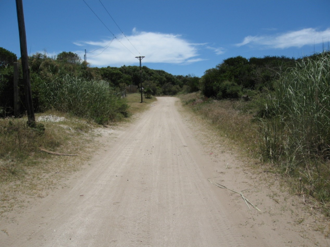 Lote frente al mar Barrio Tala