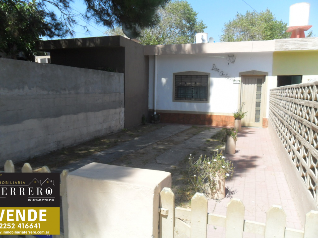 Oportunidad a 100 Mts del mar 3 deptos. 