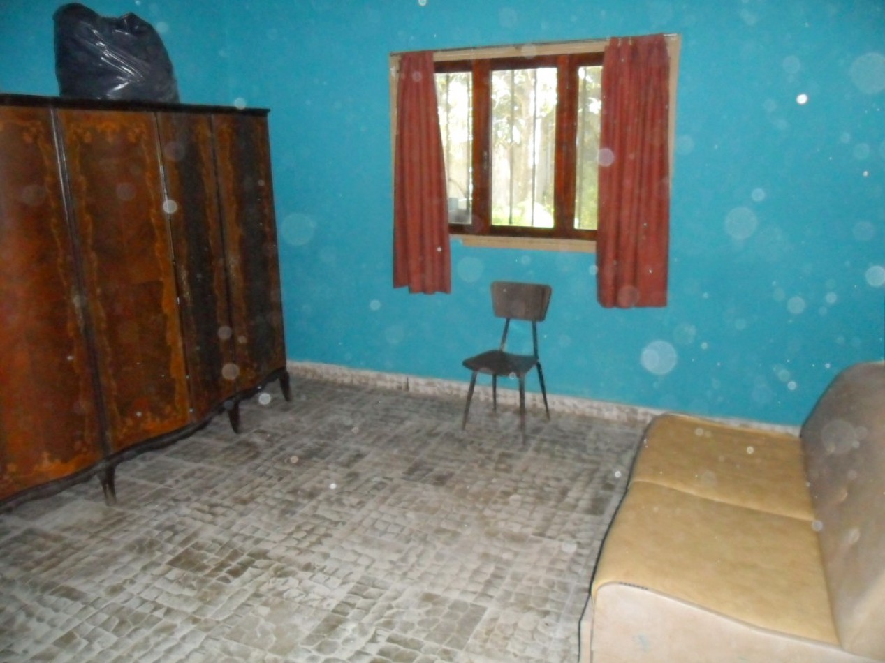 Oportunidad casa de 4 Amb con gran lote