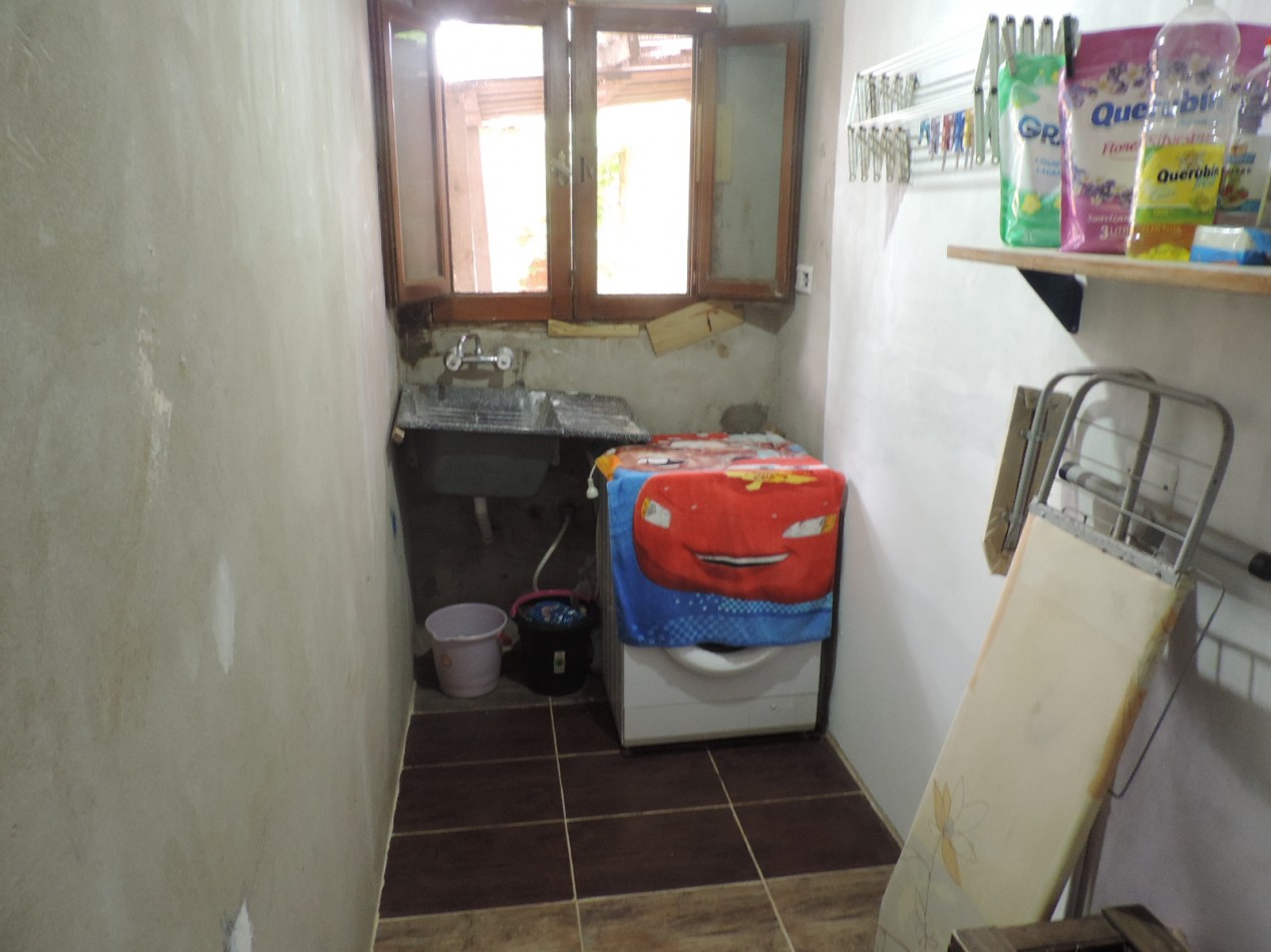 Casa rustica de 4 amb.con gran lote