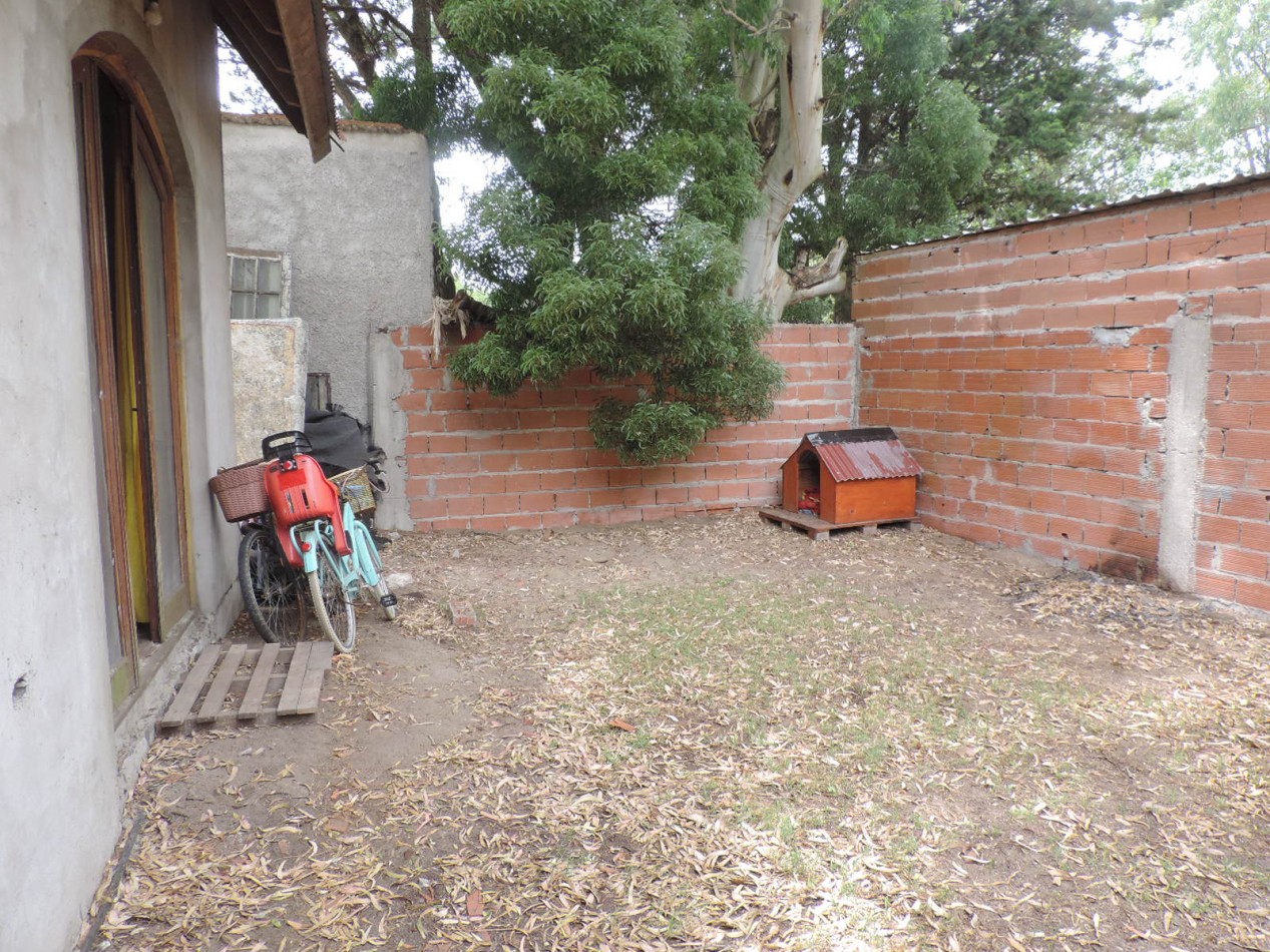 Casa rustica de 4 amb.con gran lote