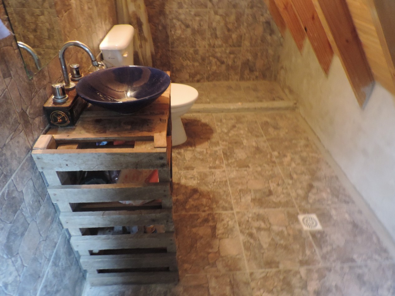 Casa rustica de 4 amb.con gran lote