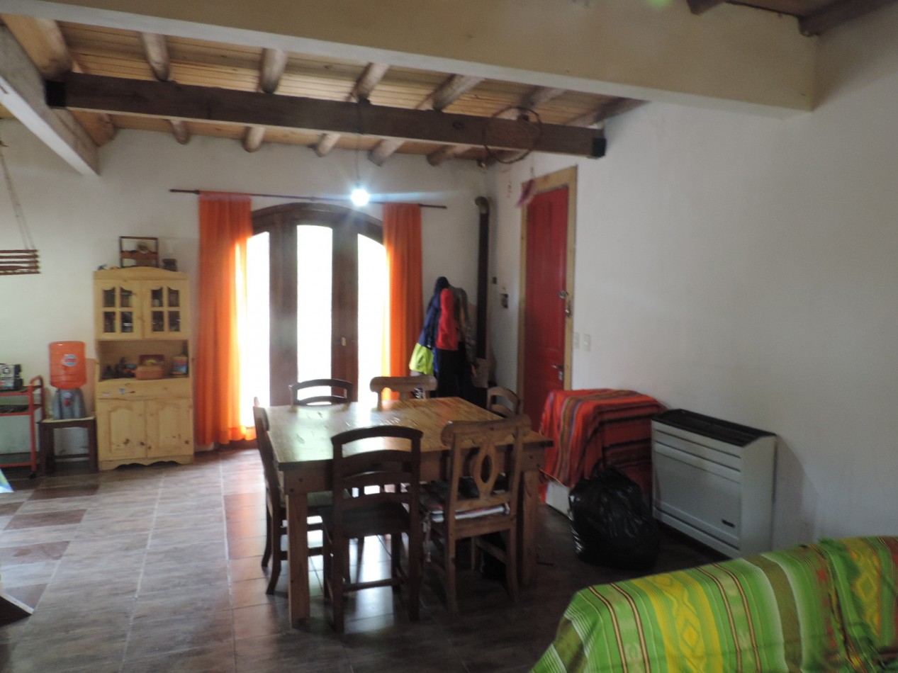 Casa rustica de 4 amb.con gran lote