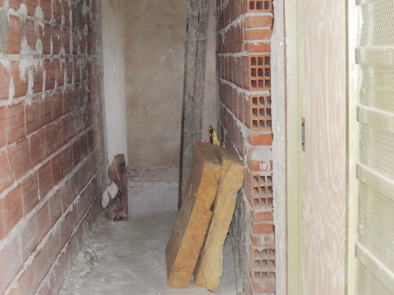 Casa 3 Amb a terminar sobre lote de 696 M2 en Tala sur