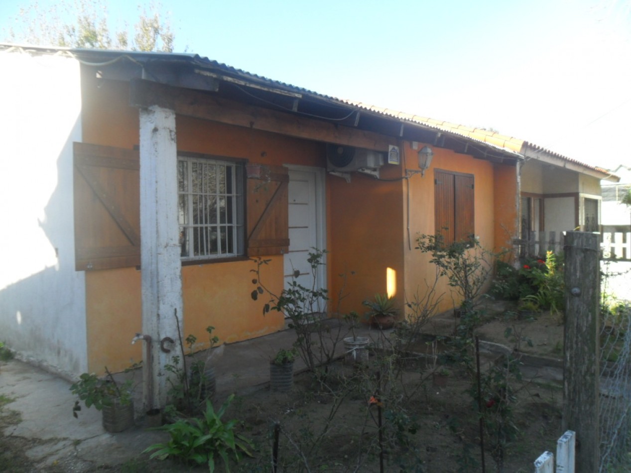 Oportunidad Casa de 3 Amb. con lote