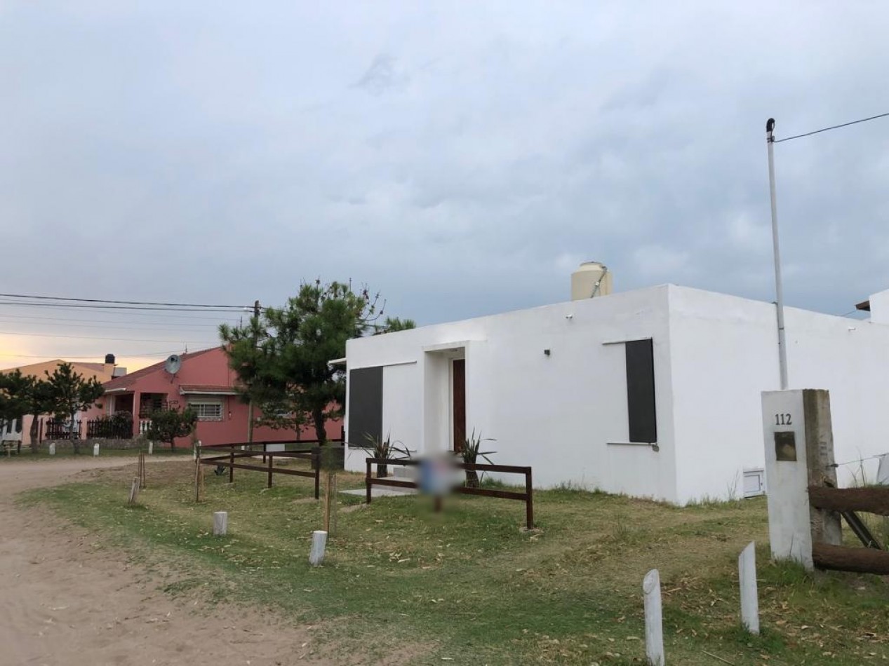 Dos Deptos. modernos a estrenar en Tala sur