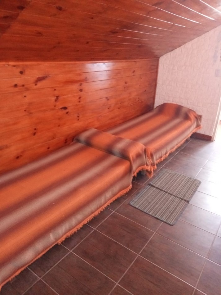 Chalet de 4 Amb centrico P/6 personas 
