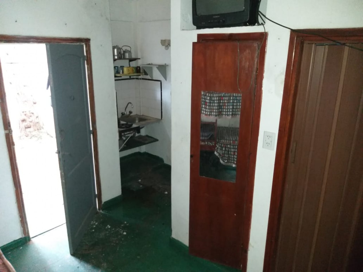 OPORTUNIDAD 2 deptos. con espacio aereo en barrio tala 