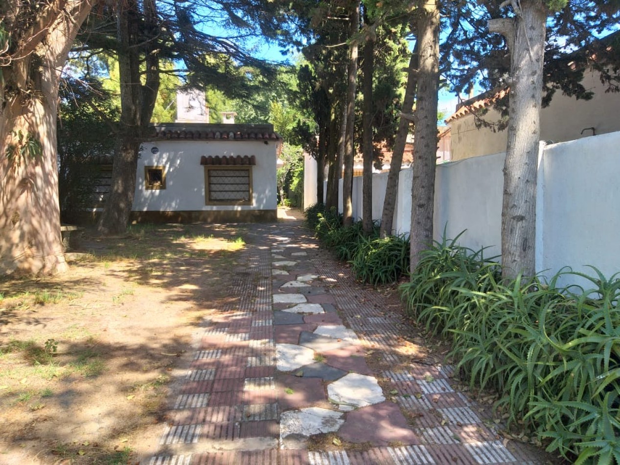 Casa de 5 Amb. a 200 Mts del mar 