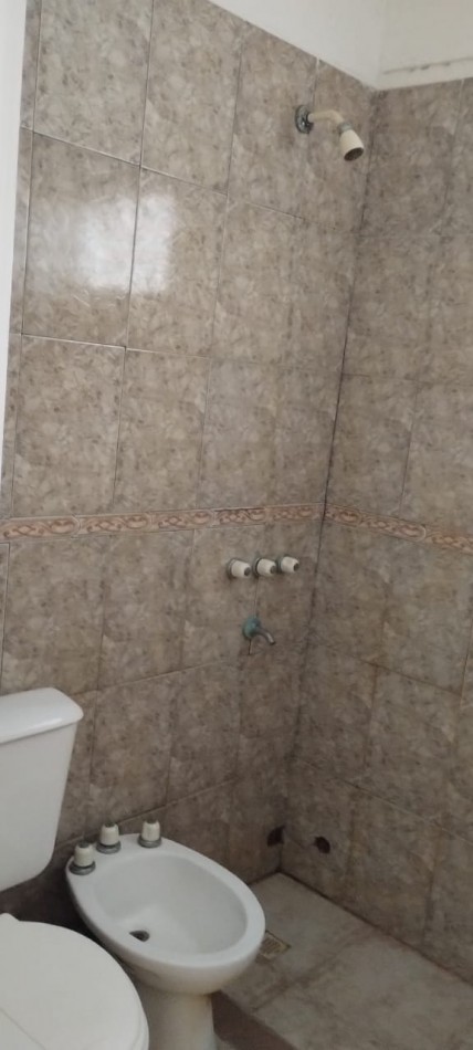 Complejo 6 deptos. y 1 Duplex en zona norte