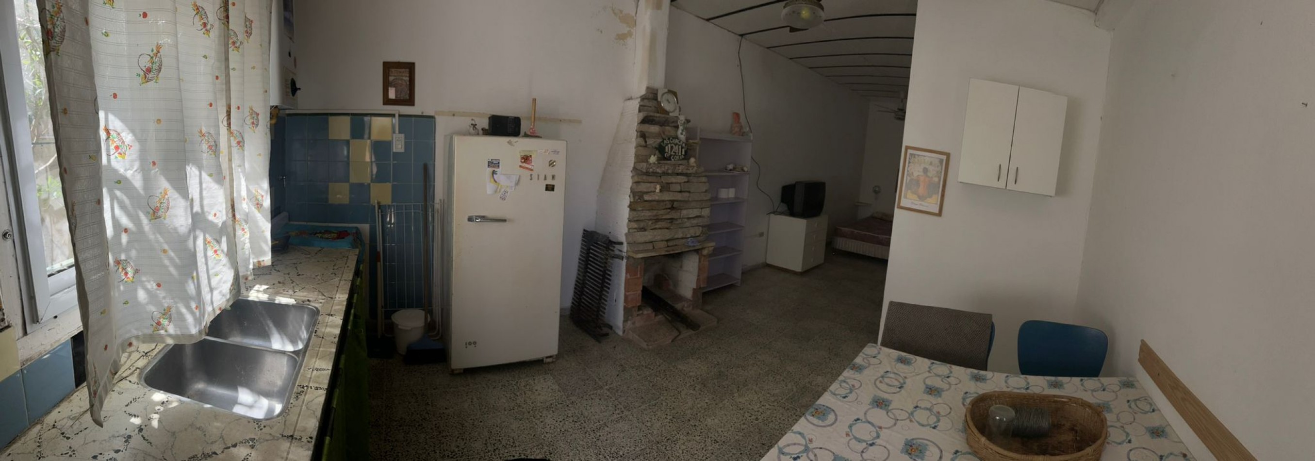 Depto. de 2 Amb. +  Monoambiente c/patio y entrada de vehiculo 