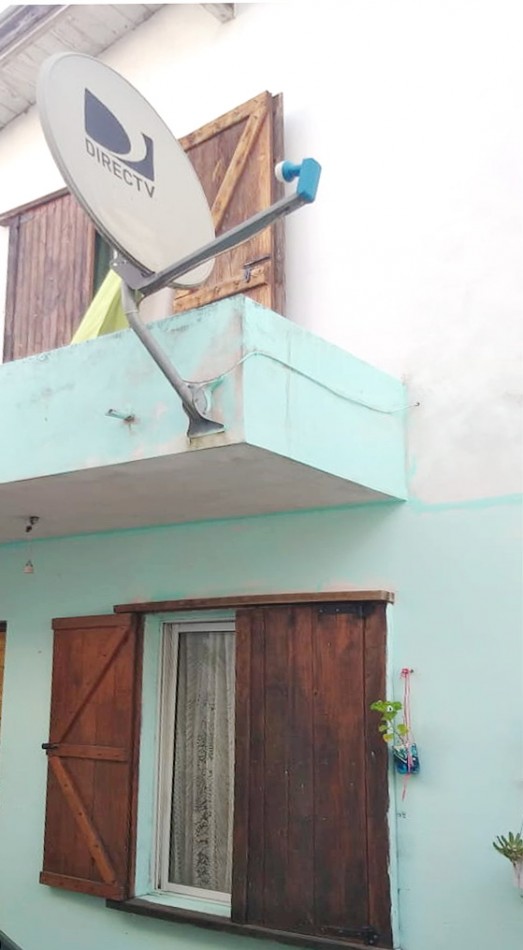 Duplex 3 Amb con patio y estacionamiento 