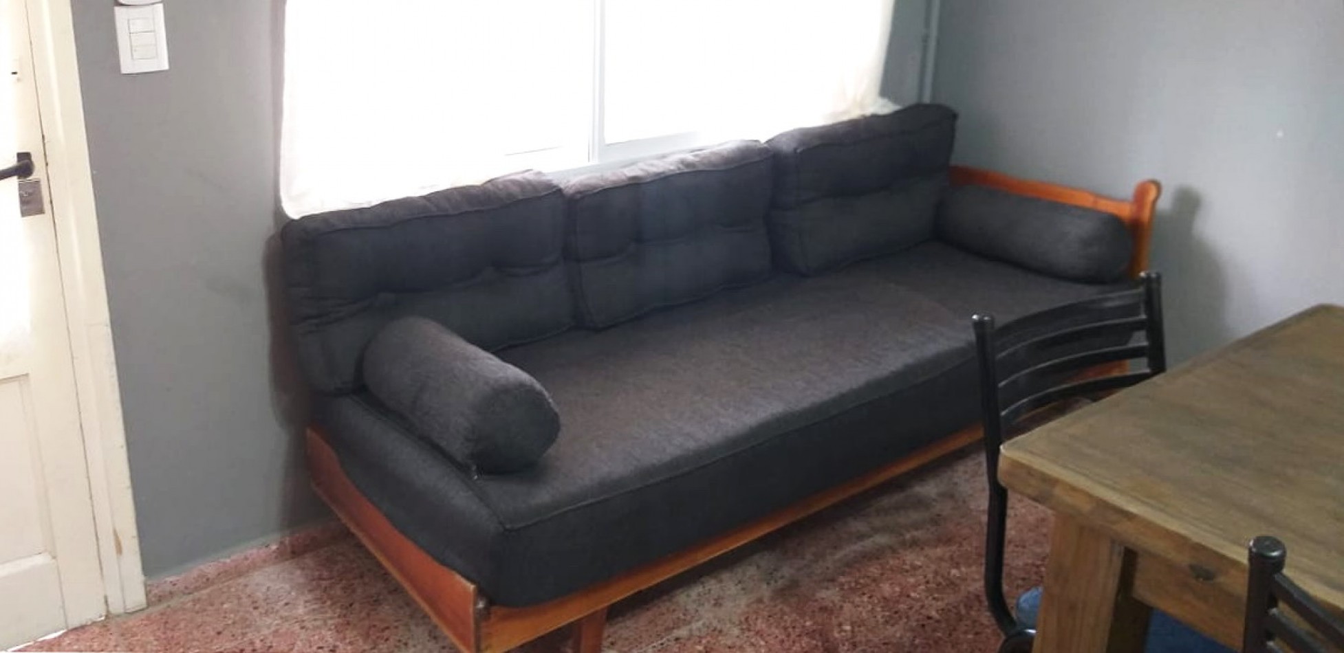 Depto. centrico 2 Amb remodelado