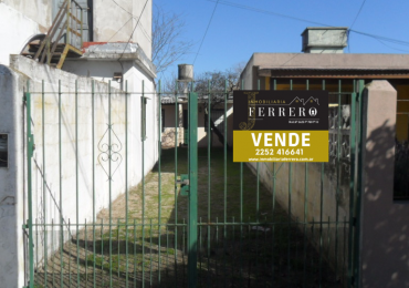Depto. de 2 Amb. +  Monoambiente c/patio y entrada de vehiculo 
