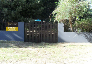 Oportunidad casa de 4 Amb con gran lote