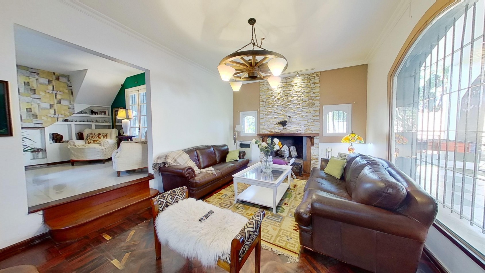 CHALET EN RANELAGH CON QUINCHO PILETA JARDIN 4 DORMITORIOS