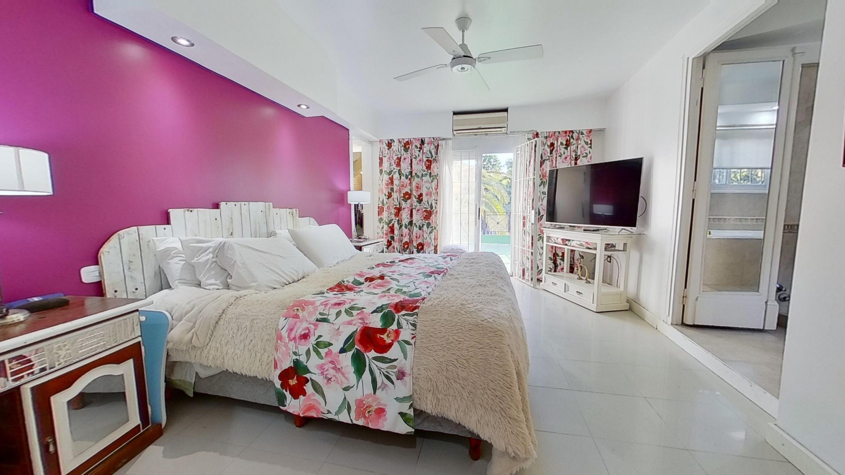 CHALET EN RANELAGH CON QUINCHO PILETA JARDIN 4 DORMITORIOS