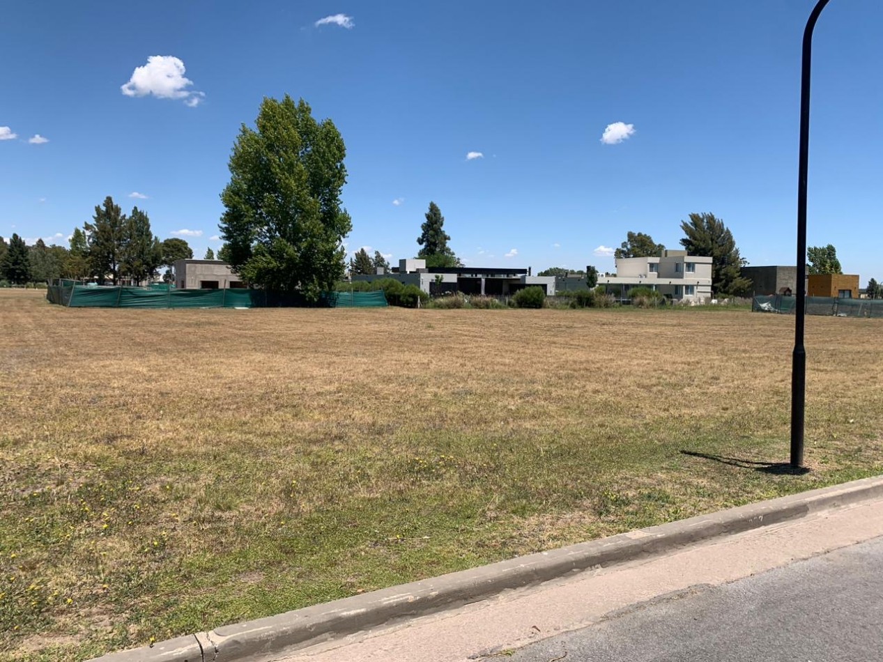 VENTA DE LOTE EN AREA 60 - COUNTRY LA VICTORIA POLO CLUB - LOTE 337