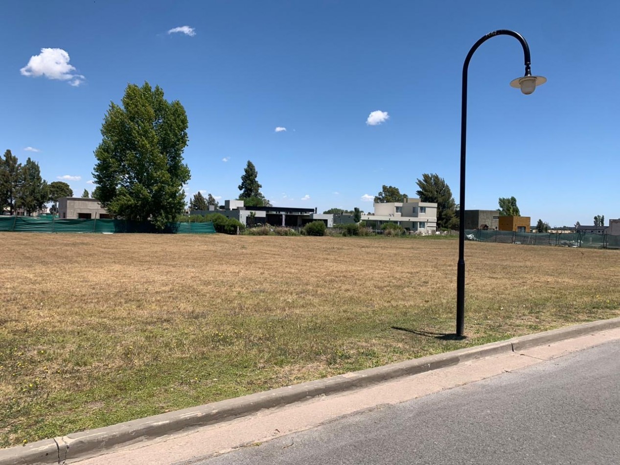 VENTA DE LOTE EN AREA 60 - COUNTRY LA VICTORIA POLO CLUB - LOTE 337