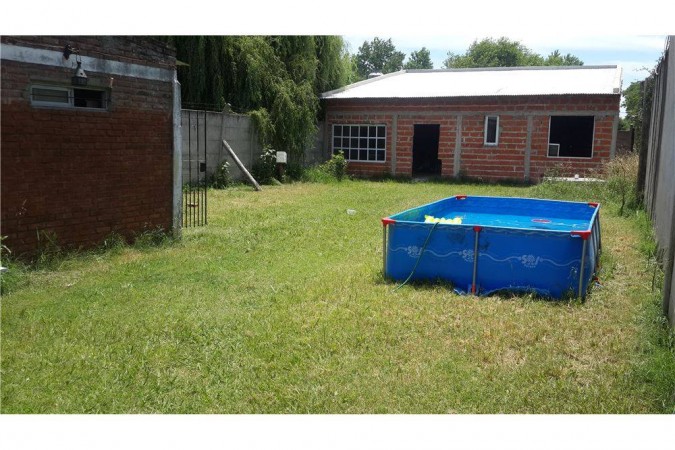 VENTA Casa a terminar con amplio lote