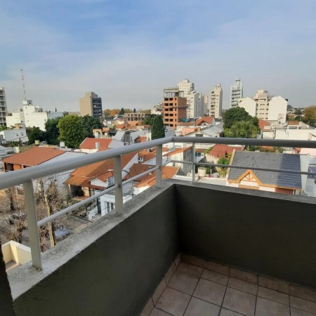 VENTA - DEPARTAMENTO 2 AMBIENTES 