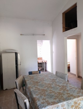 VENTA - CASA CON IMPORTANTE LOTE